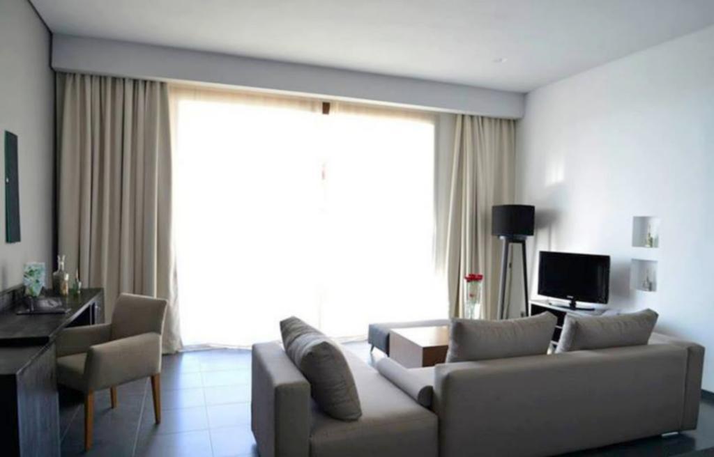 Hotel Des Arts Resort & Spa Tamarist Dış mekan fotoğraf
