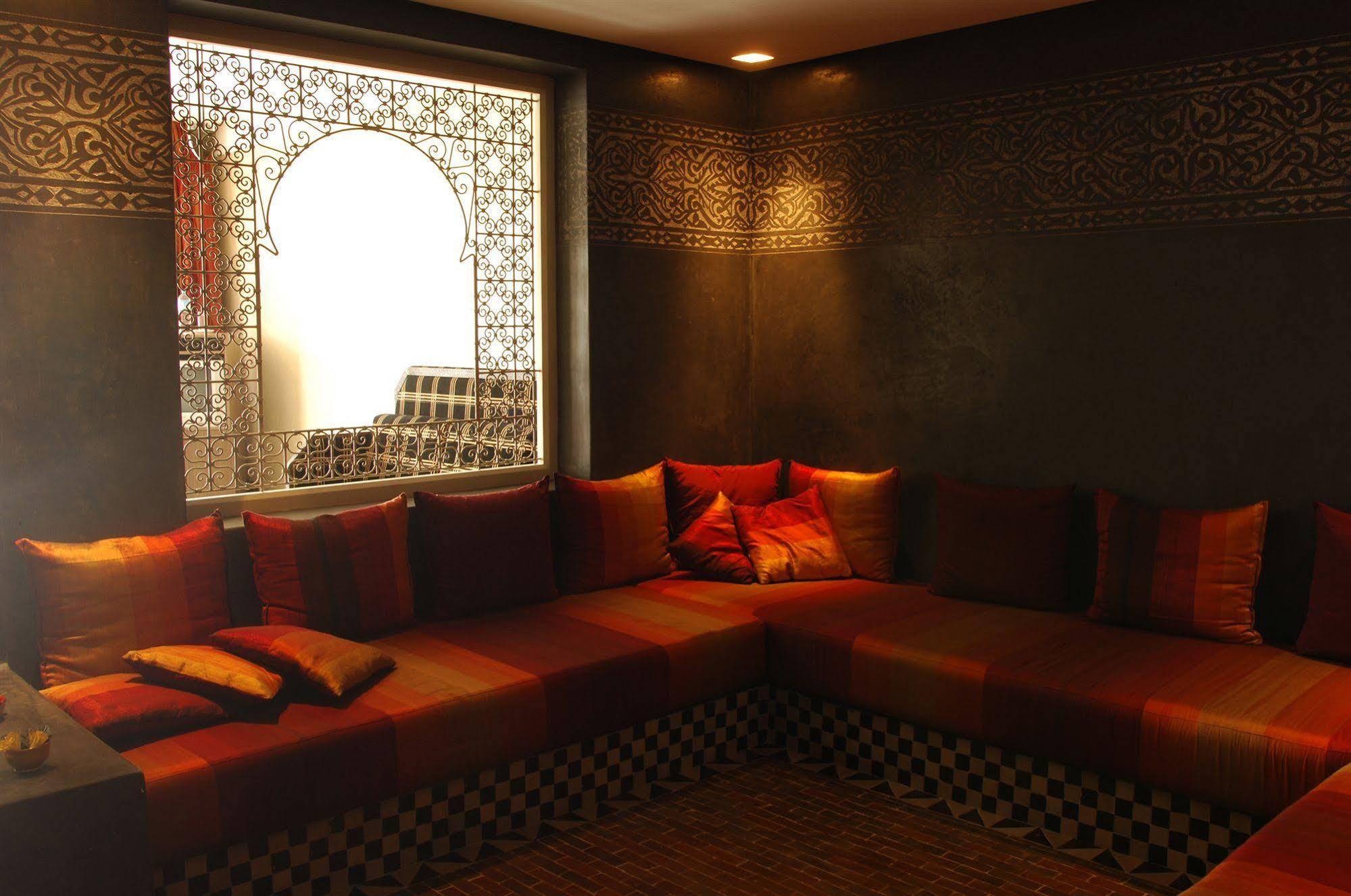 Hotel Des Arts Resort & Spa Tamarist Dış mekan fotoğraf